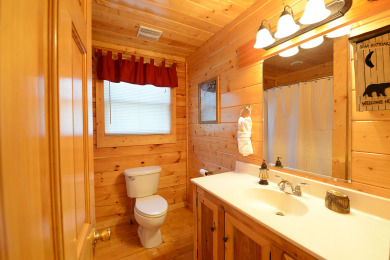  Ad# 22185 lake house for rent on LakeHouseVacations.com, lakehouse, lake home rental, lakehome for rent, vacation, holiday, lodging, lake