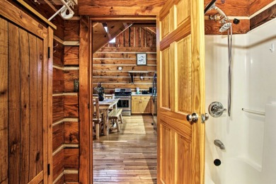  Ad# 22186 lake house for rent on LakeHouseVacations.com, lakehouse, lake home rental, lakehome for rent, vacation, holiday, lodging, lake
