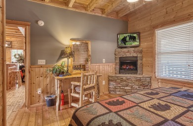 Lake House Sugar Bear Your Sweet Smoky Mountain Escape!, , on Douglas Lake in Tennessee - Lakehouse Vacation Rental - Lake Home for rent on LakeHouseVacations.com