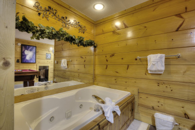Lake House Lucky Logs Hit the Jackpot with Your Smoky Mountain Getaway!, , on West Prong Little Pigeon River in Tennessee - Lakehouse Vacation Rental - Lake Home for rent on LakeHouseVacations.com