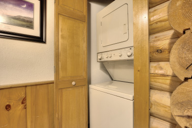 Lake House Lucky Logs Hit the Jackpot with Your Smoky Mountain Getaway!, , on West Prong Little Pigeon River in Tennessee - Lakehouse Vacation Rental - Lake Home for rent on LakeHouseVacations.com