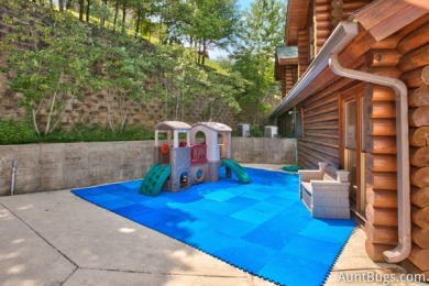 Lake House Lucky Logs Hit the Jackpot with Your Smoky Mountain Getaway!, , on West Prong Little Pigeon River in Tennessee - Lakehouse Vacation Rental - Lake Home for rent on LakeHouseVacations.com