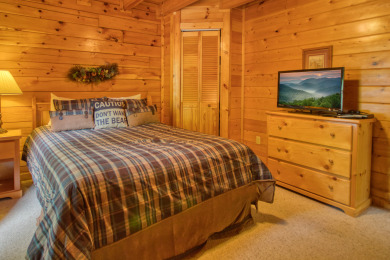 Lake House Buddy Bear Your Luxurious Smoky Mountain Cabin Getaway!, , on West Prong Little Pigeon River in Tennessee - Lakehouse Vacation Rental - Lake Home for rent on LakeHouseVacations.com