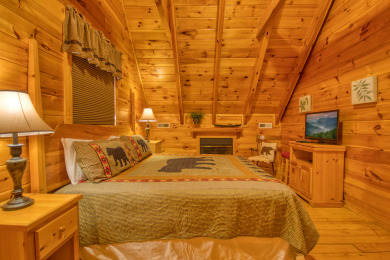 Lake House Buddy Bear Your Luxurious Smoky Mountain Cabin Getaway!, , on West Prong Little Pigeon River in Tennessee - Lakehouse Vacation Rental - Lake Home for rent on LakeHouseVacations.com
