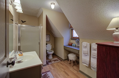  Ad# 22203 lake house for rent on LakeHouseVacations.com, lakehouse, lake home rental, lakehome for rent, vacation, holiday, lodging, lake