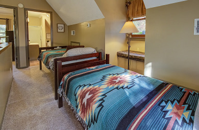  Ad# 22203 lake house for rent on LakeHouseVacations.com, lakehouse, lake home rental, lakehome for rent, vacation, holiday, lodging, lake