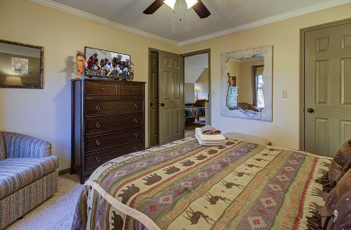  Ad# 22203 lake house for rent on LakeHouseVacations.com, lakehouse, lake home rental, lakehome for rent, vacation, holiday, lodging, lake