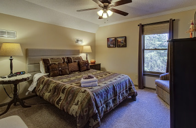  Ad# 22203 lake house for rent on LakeHouseVacations.com, lakehouse, lake home rental, lakehome for rent, vacation, holiday, lodging, lake