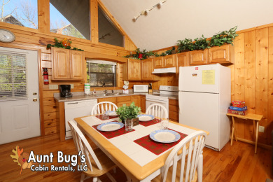  Ad# 22204 lake house for rent on LakeHouseVacations.com, lakehouse, lake home rental, lakehome for rent, vacation, holiday, lodging, lake