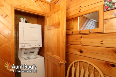 Lake House 2 Bedroom, 2 Bathroom Cabin with Indoor Swimming Pool Access Near Dollywood, , on Douglas Lake in Tennessee - Lakehouse Vacation Rental - Lake Home for rent on LakeHouseVacations.com
