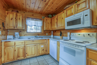  Ad# 22205 lake house for rent on LakeHouseVacations.com, lakehouse, lake home rental, lakehome for rent, vacation, holiday, lodging, lake