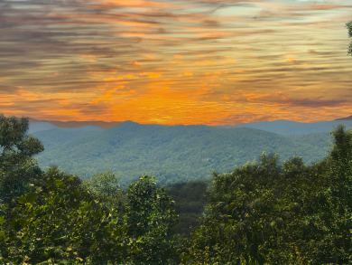 Lake House Sunset Rendezview Where the Mountains Meet Magic at Twilight!, , on Douglas Lake in Tennessee - Lakehouse Vacation Rental - Lake Home for rent on LakeHouseVacations.com