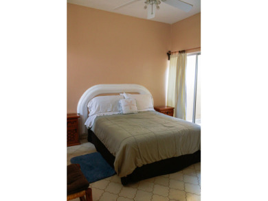  Ad# 22222 lake house for rent on LakeHouseVacations.com, lakehouse, lake home rental, lakehome for rent, vacation, holiday, lodging, lake