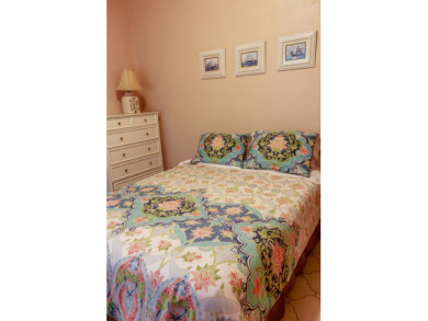  Ad# 22222 lake house for rent on LakeHouseVacations.com, lakehouse, lake home rental, lakehome for rent, vacation, holiday, lodging, lake