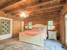 Lake House Huckleberry Hideout- Newly Renovated Cabin, , on Lake Norman in North Carolina - Lakehouse Vacation Rental - Lake Home for rent on LakeHouseVacations.com