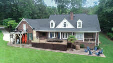 Lake House Come Relax At All Decked Out, , on Lake Norman in North Carolina - Lakehouse Vacation Rental - Lake Home for rent on LakeHouseVacations.com