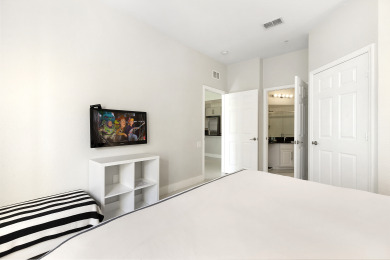 Lake House One in a Minion themed condo, 5 mins to Disney WiFi + Keurig, , on  in Florida - Lakehouse Vacation Rental - Lake Home for rent on LakeHouseVacations.com