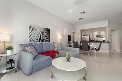 Lake House One in a Minion themed condo, 5 mins to Disney WiFi + Keurig, , on  in Florida - Lakehouse Vacation Rental - Lake Home for rent on LakeHouseVacations.com