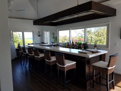 Lake House Stylish Condo Directly on Windermere Beach Pool, Tennis, Gym, , on  in Governor's Harbour - Lakehouse Vacation Rental - Lake Home for rent on LakeHouseVacations.com