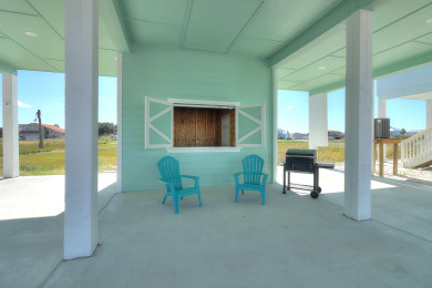 Lake House Tropical pool! Boat parking! Brand new 3 bedroom, 2 bath with pool views!, , on Gulf of Mexico - Aransas Bay in Texas - Lakehouse Vacation Rental - Lake Home for rent on LakeHouseVacations.com