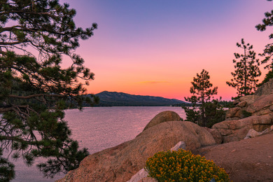 Lake House AC Central Air ! 5 STAR! BEAUTIFUL SLOPE VIEW! Close to everything., , on Big Bear Lake in California - Lakehouse Vacation Rental - Lake Home for rent on LakeHouseVacations.com