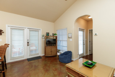 Lake House Colorful Pet-Friendly Cottage with Private Patio Near Sandy Texas Beaches, , on Gulf of Mexico - Corpus Christi in Texas - Lakehouse Vacation Rental - Lake Home for rent on LakeHouseVacations.com