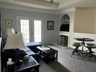 Lake House Sea Spray Villa 504 Just a short walk to the Beach, , on Gulf of Mexico - Gulfport  in Mississippi - Lakehouse Vacation Rental - Lake Home for rent on LakeHouseVacations.com
