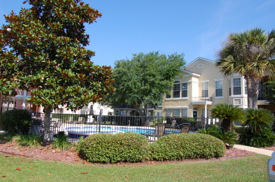 Lake House Sea Spray Villa 504 Just a short walk to the Beach, , on Gulf of Mexico - Gulfport  in Mississippi - Lakehouse Vacation Rental - Lake Home for rent on LakeHouseVacations.com
