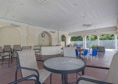 Lake House 1901v Palm Tree Breeze Just a short walk to the Beach, , on Gulf of Mexico - Gulfport  in Mississippi - Lakehouse Vacation Rental - Lake Home for rent on LakeHouseVacations.com