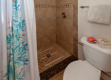 Lake House Elegant Tropical Villa w Ocean & Mountain Views - Walk to Beaches & Dining! , , on Kauai - Princeville in Hawaii - Lakehouse Vacation Rental - Lake Home for rent on LakeHouseVacations.com