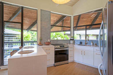 Lake House Stylish and Spacious Condo - AC in 2 Bedrooms, Huge Lanai, Great Location, , on Kauai - Princeville in Hawaii - Lakehouse Vacation Rental - Lake Home for rent on LakeHouseVacations.com