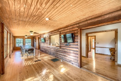 Lake House Acorn Hills Private Retreat! Pet Friendly! Shared Pool & Hot Tub!, , on Guadalupe River - Comal County in Texas - Lakehouse Vacation Rental - Lake Home for rent on LakeHouseVacations.com