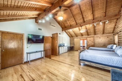 Lake House Acorn Hills Private Retreat! Pet Friendly! Shared Pool & Hot Tub!, , on Guadalupe River - Comal County in Texas - Lakehouse Vacation Rental - Lake Home for rent on LakeHouseVacations.com