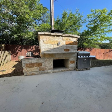 Lake House Acorn Hills Private Retreat! Pet Friendly! Shared Pool & Hot Tub!, , on Guadalupe River - Comal County in Texas - Lakehouse Vacation Rental - Lake Home for rent on LakeHouseVacations.com