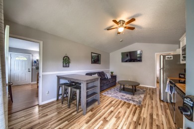 Lake House Acorn Hills Private Retreat! Pet Friendly! Shared Pool & Hot Tub!, , on Guadalupe River - Comal County in Texas - Lakehouse Vacation Rental - Lake Home for rent on LakeHouseVacations.com