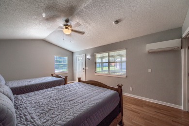 Lake House Acorn Hills Private Retreat! Pet Friendly! Shared Pool & Hot Tub!, , on Guadalupe River - Comal County in Texas - Lakehouse Vacation Rental - Lake Home for rent on LakeHouseVacations.com