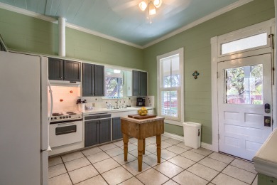 Lake House Acorn Hills Private Retreat! Pet Friendly! Shared Pool & Hot Tub!, , on Guadalupe River - Comal County in Texas - Lakehouse Vacation Rental - Lake Home for rent on LakeHouseVacations.com