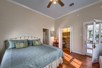 Lake House Acorn Hills Private Retreat! Pet Friendly! Shared Pool & Hot Tub!, , on Guadalupe River - Comal County in Texas - Lakehouse Vacation Rental - Lake Home for rent on LakeHouseVacations.com