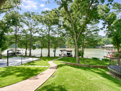 Lake House Above Casa TranquilityI Lake Austin I Pool&ampSpa l PickleBall I Family Fun, , on Colorado River - Lake Austin in Texas - Lakehouse Vacation Rental - Lake Home for rent on LakeHouseVacations.com