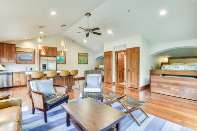 Lake House Above Crown Jewel I Premiere I Lake Austin Waterfront I Eventsl Luxe Services, , on Colorado River - Lake Austin in Texas - Lakehouse Vacation Rental - Lake Home for rent on LakeHouseVacations.com