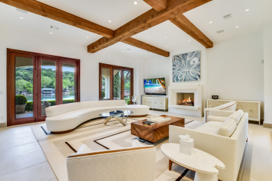 Lake House Above Crown Jewel I Premiere I Lake Austin Waterfront I Eventsl Luxe Services, , on Colorado River - Lake Austin in Texas - Lakehouse Vacation Rental - Lake Home for rent on LakeHouseVacations.com