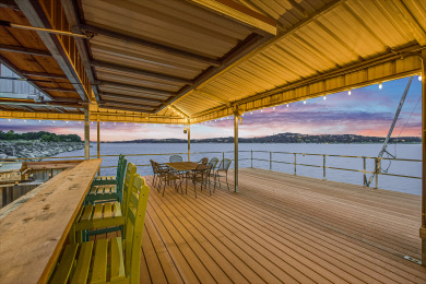 Lake House Above Sunset PointI Waterfront I Lake Travis I Pool&ampSpa I Game Room I Dock , , on Colorado River - Lake Austin in Texas - Lakehouse Vacation Rental - Lake Home for rent on LakeHouseVacations.com