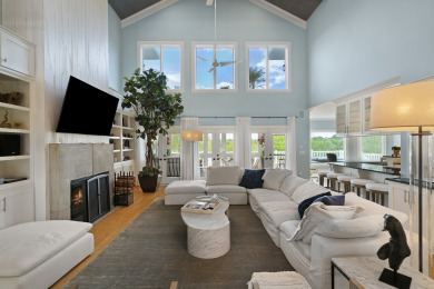 Lake House Above Nashville Lakeside Oasis I Lakefront Pool&ampSpa Game Room I Services, , on Cumberland River - Gallatin in Tennessee - Lakehouse Vacation Rental - Lake Home for rent on LakeHouseVacations.com