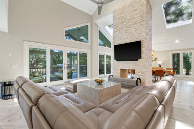 Lake House Stunning Renovated home near Harbour Town with pool, game room and more!, , on Atlantic Ocean - Hilton Head Island in South Carolina - Lakehouse Vacation Rental - Lake Home for rent on LakeHouseVacations.com