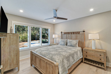 Lake House Stunning Renovated home near Harbour Town with pool, game room and more!, , on Atlantic Ocean - Hilton Head Island in South Carolina - Lakehouse Vacation Rental - Lake Home for rent on LakeHouseVacations.com