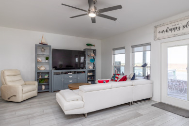 Lake House Waterfront Pet-Friendly Townhome w Dock, Cleaning Station & Boat Slip, , on Gulf of Mexico - Corpus Christi in Texas - Lakehouse Vacation Rental - Lake Home for rent on LakeHouseVacations.com
