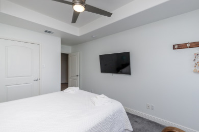 Lake House Waterfront Pet-Friendly Townhome w Dock, Cleaning Station & Boat Slip, , on Gulf of Mexico - Corpus Christi in Texas - Lakehouse Vacation Rental - Lake Home for rent on LakeHouseVacations.com