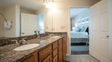 Lake House 1202 Legacy Tower Two Overlooks the beautiful Gulf of America! 