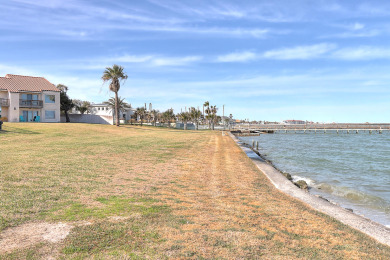 Lake House Unobstructed water views! Lighted half mile long pier access! Pool!, , on Gulf of Mexico - Aransas Bay in Texas - Lakehouse Vacation Rental - Lake Home for rent on LakeHouseVacations.com