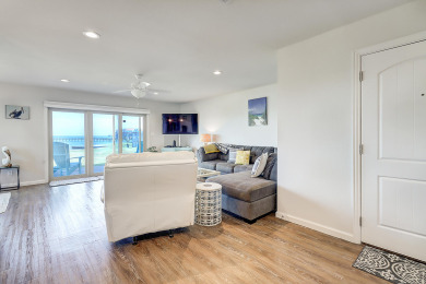 Lake House Unobstructed water views! Lighted half mile long pier access! Pool!, , on Gulf of Mexico - Aransas Bay in Texas - Lakehouse Vacation Rental - Lake Home for rent on LakeHouseVacations.com